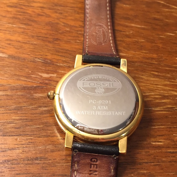 Fossil watch - needs battery - Picture 5 of 5